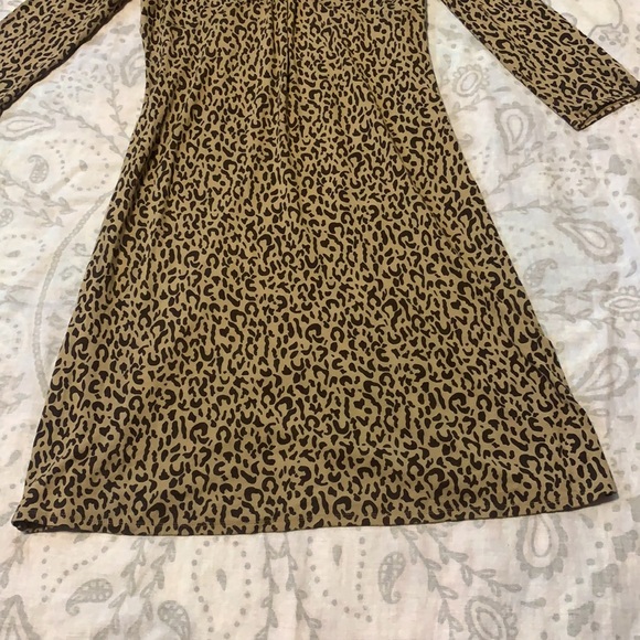 Ann Taylor Loft Leopard Cheetah Print Plunge Midi Dress Gather Front Tan Sz 12 - Picture 6 of 7